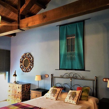 Os Tres Teixos Hotell Adelán Exteriör bild